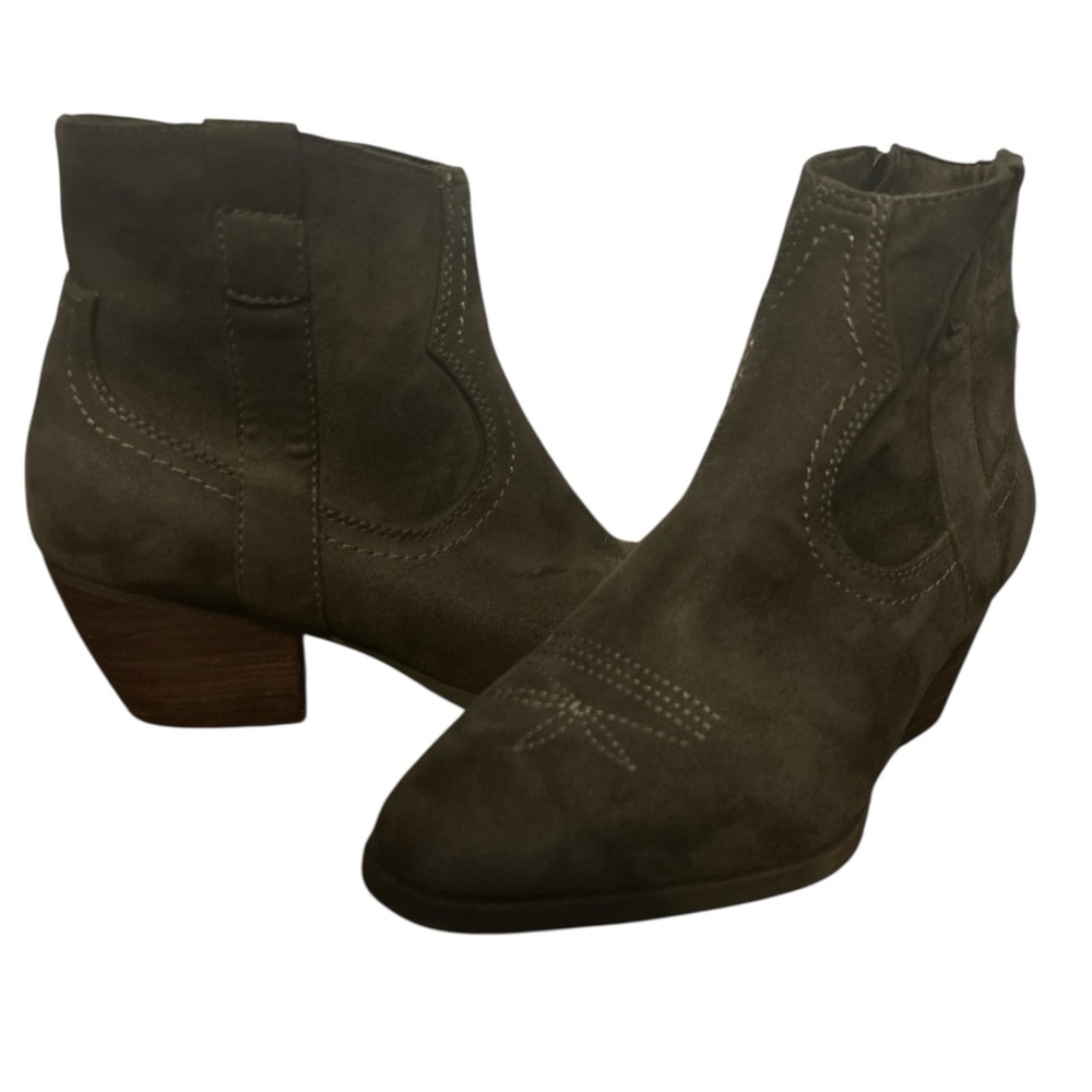 Dolce Vita Silma Vegan Suede Western Boot Women’s Size 6